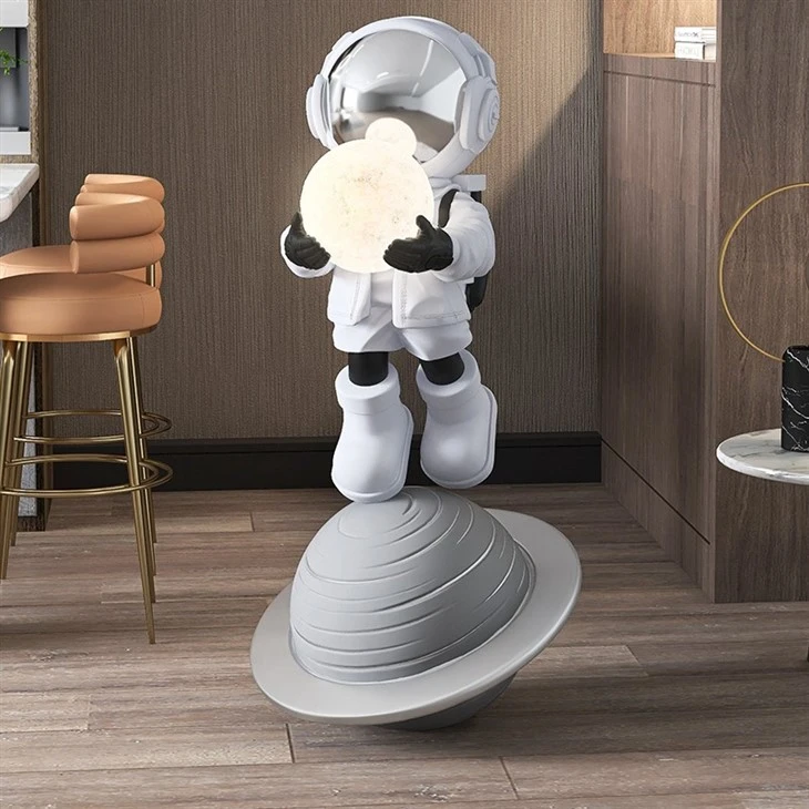 Astronaut LED Planet Statue